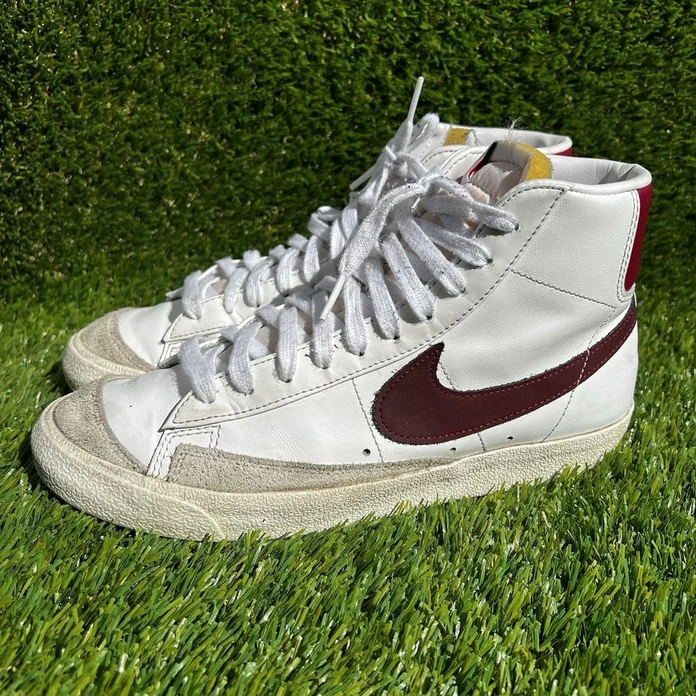 Nike Shoes Men Size 8 Blazer '77 Vintage Mid White Team Red BQ6806-111